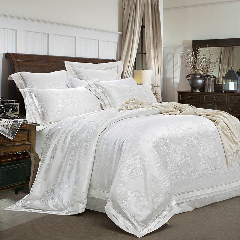 4-Piece Set of European-Style Light Luxury Bedding