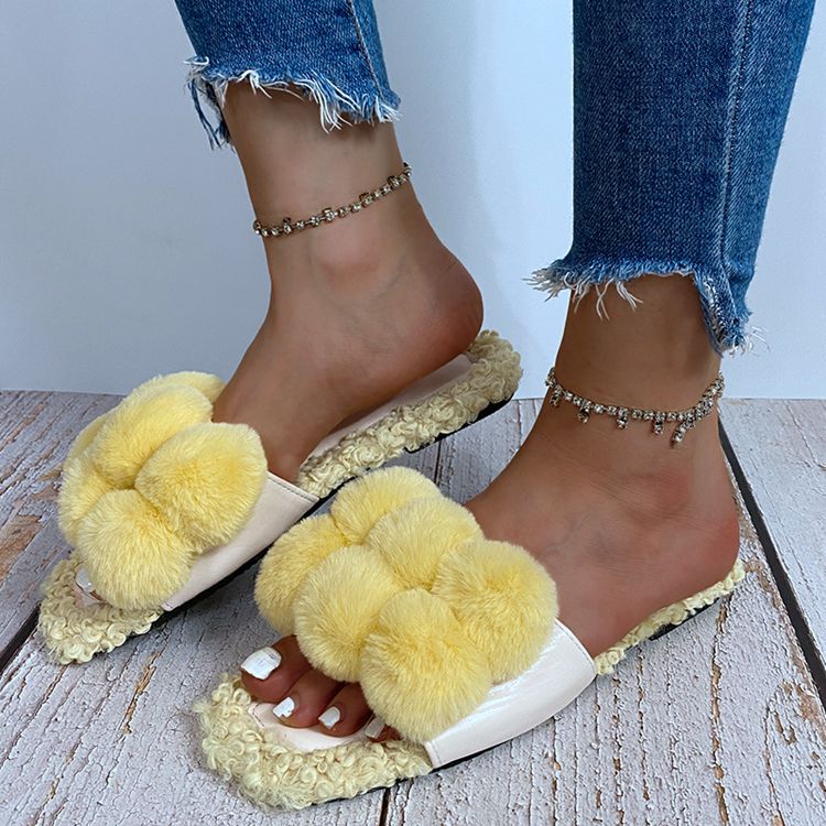 Fashion Ladies Colorful Fur Ball Slippers