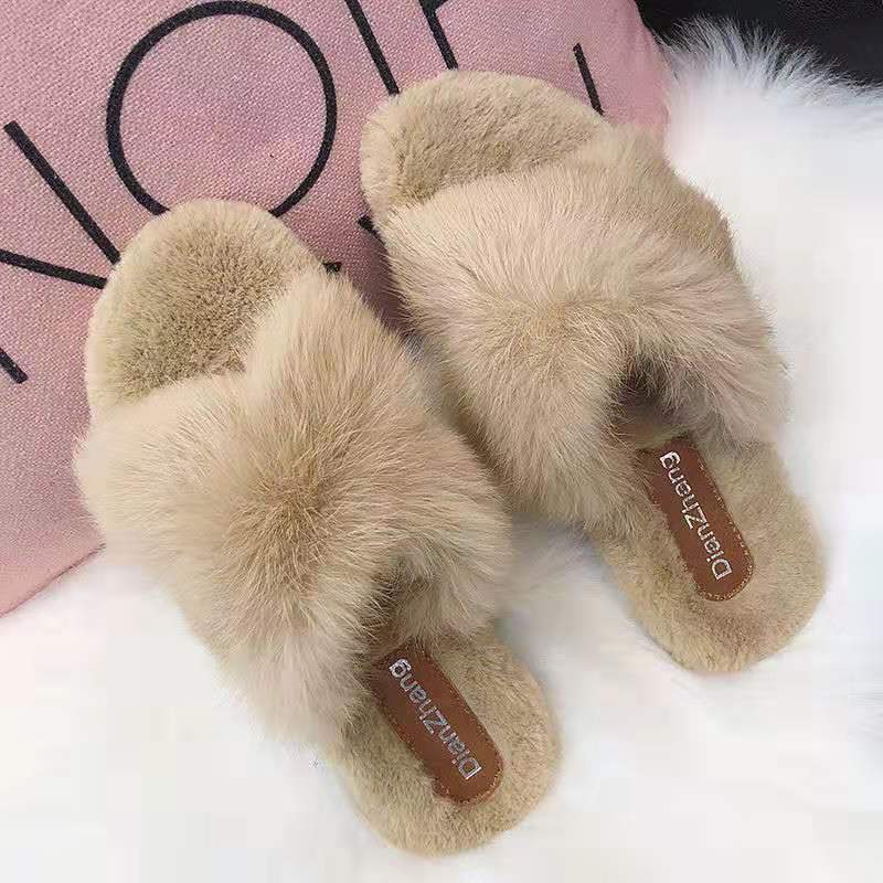 Cross hairy slippers