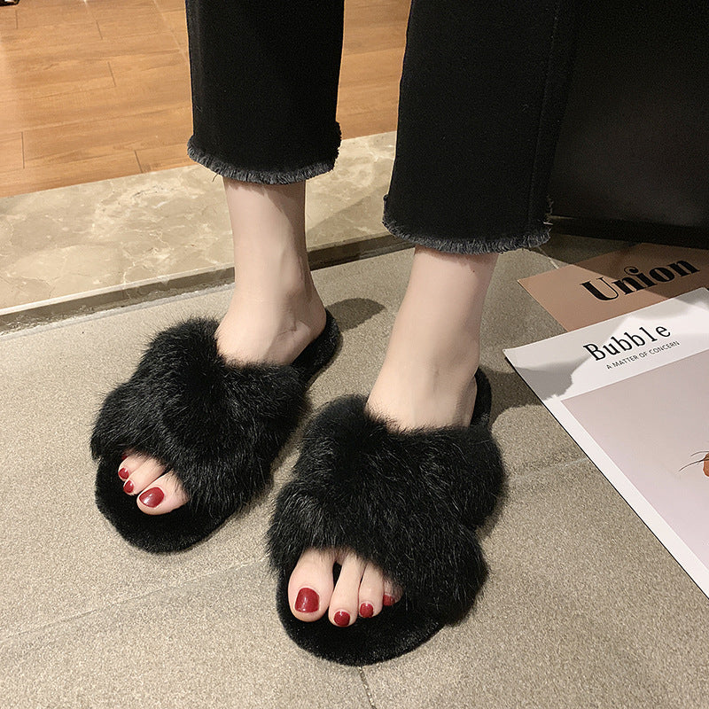 Cross fur slippers