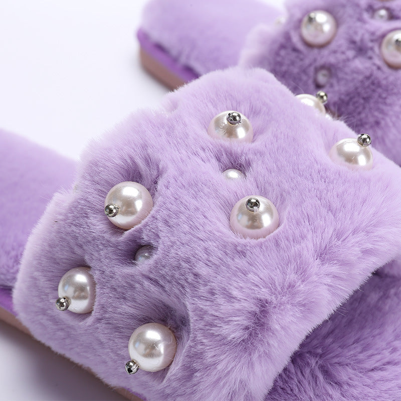 Ladies wear beaded plush slippers