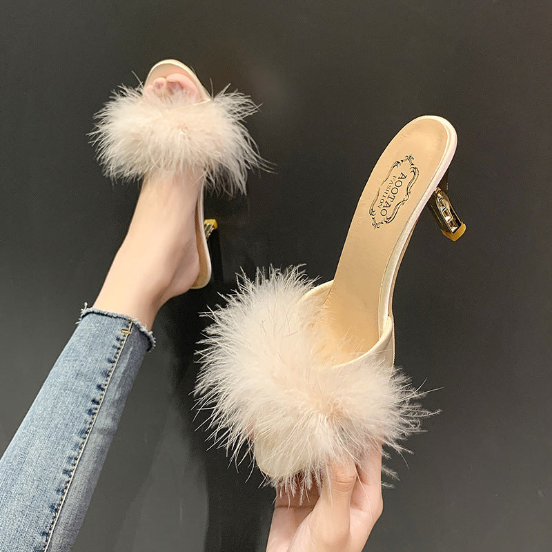 One-line Ladies High-heeled Slippers, Plush Sandals And Slippers